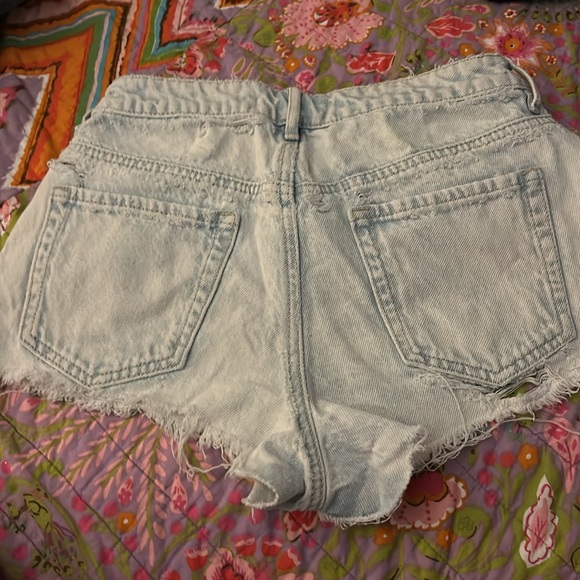 Pacsun high rise shorts light wash - Picture 3 of 5